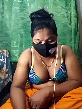 Snapshot of Mistompa24 chatting on April 2026 04:05:01 PM Mistompa24 online show from April 2026 04:05:01 PM