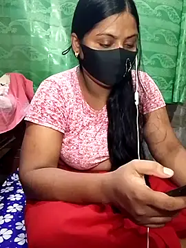Snapshot of Mistompa24 chatting on June 2026 08:34:01 AM Mistompa24 online show from June 2026 08:34:01 AM