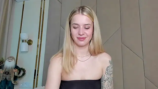 Touch me online show from December 2025 04:23:01 PM