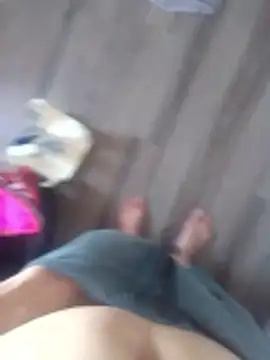 Snapshot of DanBfl chatting on June 2026 11:04:02 AM DanBfl online show from June 2026 11:04:02 AM