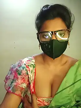 Snapshot of Mohini_Josh069 chatting on July 2026 12:28:01 AM Mohini Josh069 online show from July 2026 12:28:01 AM
