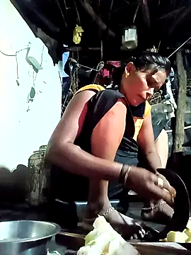 Snapshot of cute_diya_12 chatting on October 2025 01:41:01 PM cute diya 12 online show from October 2025 01:41:01 PM