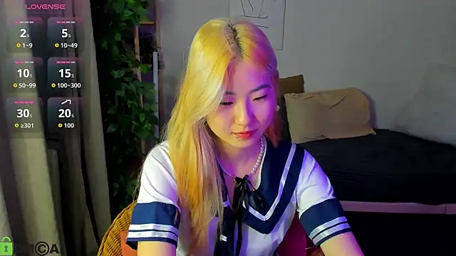 Snapshot of Aisi_18 chatting on September 2025 12:04:01 AM Aisi 18 online show from September 2025 12:04:01 AM