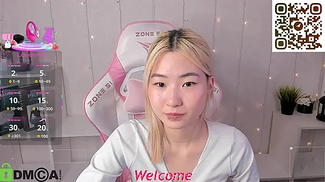 Snapshot of Aisi_18 chatting on November 2025 08:41:01 AM Aisi 18 online show from November 2025 08:41:01 AM