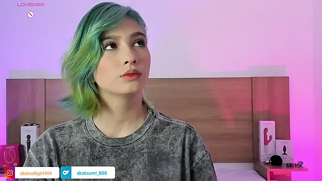 Akatsumi  online show from December 2025 12:27:02 AM