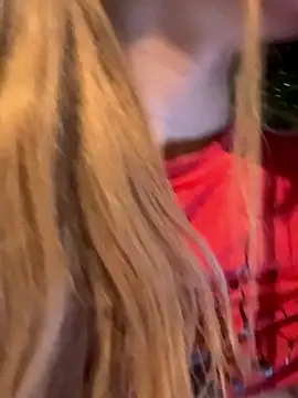 Snapshot of SweetBunnyGF chatting on September 2025 03:40:02 AM SweetBunnyGF online show from September 2025 03:40:02 AM