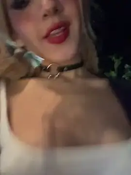 Snapshot of SweetBunnyGF chatting on September 2025 12:12:01 AM SweetBunnyGF online show from September 2025 12:12:01 AM