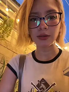 SweetBunnyGF online show from June 2026 11:25:01 PM