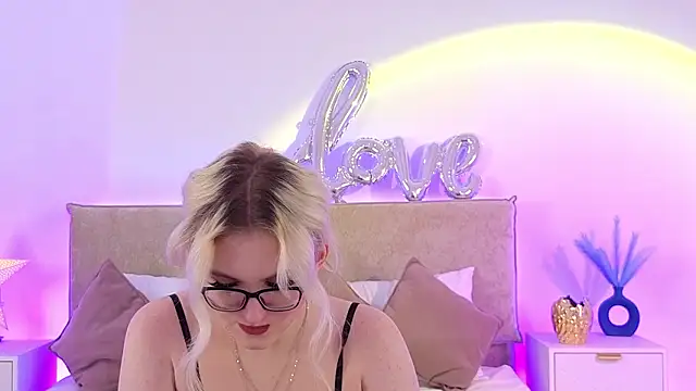 Snapshot of Jules_night chatting on March 2026 09:30:01 PM Jules night online show from March 2026 09:30:01 PM