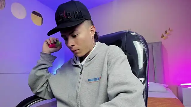 Nascary Fox online show from April 2026 12:38:02 PM