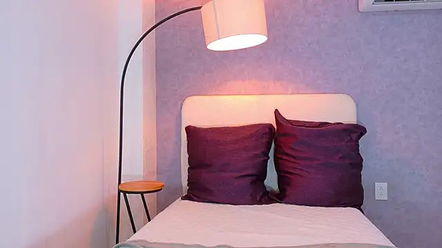 Tracielowe w online show from February 2026 07:41:02 PM