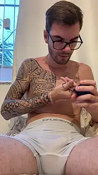 Snapshot of Leonsouzaof chatting on February 2026 09:44:02 PM Leonsouzaof online show from February 2026 09:44:02 PM