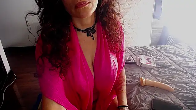 fenix colette online show from January 2026 06:34:02 PM