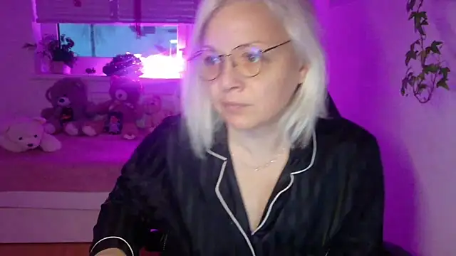 Snapshot of Linsy_Kim chatting on January 2026 06:30:02 AM Linsy Kim online show from January 2026 06:30:02 AM