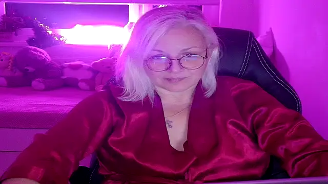 Snapshot of Linsy_Kim chatting on February 2026 10:17:01 PM Linsy Kim online show from February 2026 10:17:01 PM