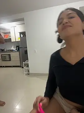 Lustunionn online show from October 2025 10:42:02 PM