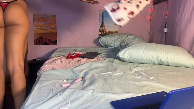 SpicyLolaX NightDrip online show from October 2025 03:47:02 AM