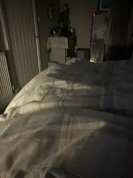 slavebitch228 online show from June 2026 05:12:01 AM
