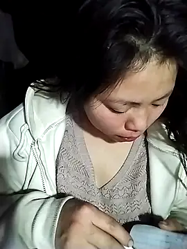 venu00 online show from January 2026 01:35:02 PM