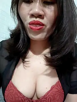 Snapshot of Singlemom69x chatting on May 2026 01:36:01 AM Singlemom69x online show from May 2026 01:36:01 AM