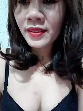 Snapshot of Singlemom69x chatting on May 2026 01:11:02 AM Singlemom69x online show from May 2026 01:11:02 AM