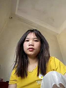 Ngoc-bbi online show from February 2026 01:28:02 AM