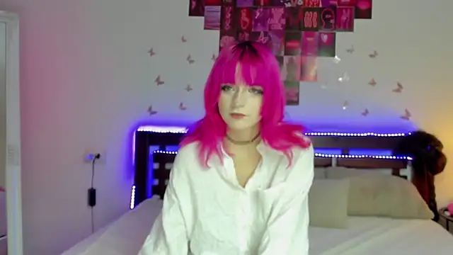Snapshot of AmandaCutse chatting on October 2025 05:51:02 AM AmandaCutse online show from October 2025 05:51:02 AM