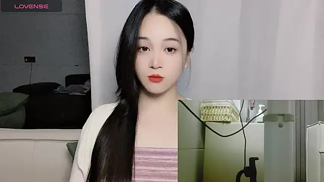 woaiqinqin online show from October 2025 03:33:02 PM