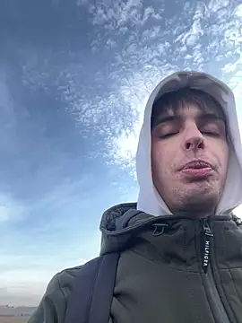 Snapshot of desiredude9 chatting on October 2025 07:10:02 AM desiredude9 online show from October 2025 07:10:02 AM