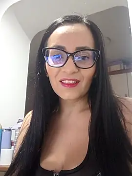 Snapshot of sarita_star chatting on June 2026 03:42:02 PM sarita star online show from June 2026 03:42:02 PM