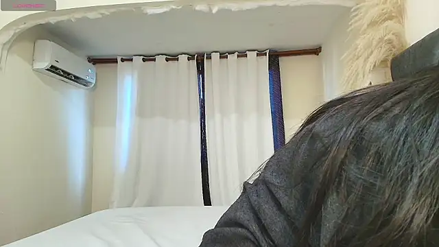 MiniLove 01 online show from July 2026 12:12:02 PM