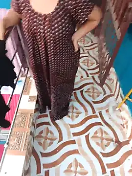 Snapshot of Aaradhya_Sharma chatting on October 2025 11:13:02 AM Aaradhya Sharma online show from October 2025 11:13:02 AM