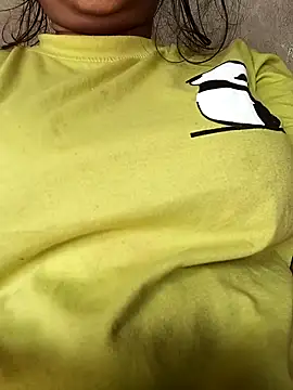 Snapshot of Aaradhya_Sharma chatting on December 2025 08:08:02 AM Aaradhya Sharma online show from December 2025 08:08:02 AM