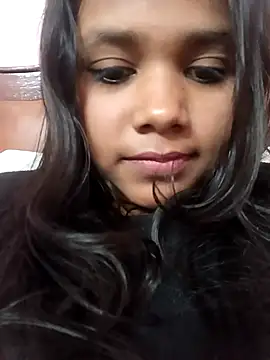 Snapshot of Aaradhya_Sharma chatting on February 2026 10:36:02 PM Aaradhya Sharma online show from February 2026 10:36:02 PM