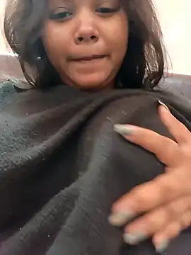 Snapshot of Aaradhya_Sharma chatting on February 2026 07:38:02 AM Aaradhya Sharma online show from February 2026 07:38:02 AM