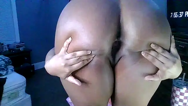 ebonymama23 online show from October 2025 11:56:02 PM