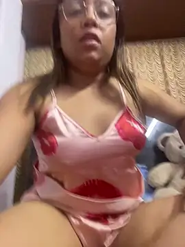 goodvibesonly44445 online show from February 2026 11:36:01 PM