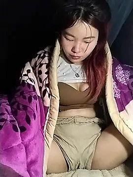 Snapshot of lylylove chatting on January 2026 08:21:02 PM lylylove online show from January 2026 08:21:02 PM