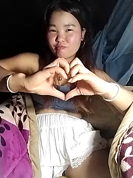 Snapshot of lylylove chatting on March 2026 04:45:02 PM lylylove online show from March 2026 04:45:02 PM