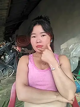 lylylove online show from July 2026 11:40:01 PM