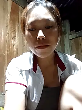 Ngocmi909 online show from May 2026 02:01:02 PM