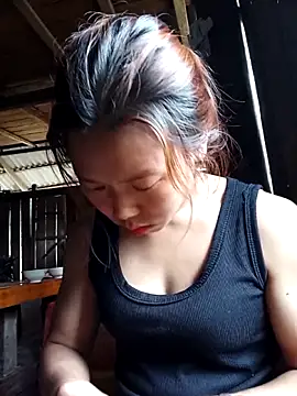 Ngocmi909 online show from May 2026 11:09:01 PM