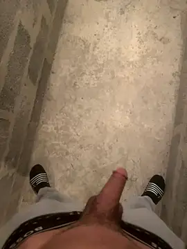 Itabig online show from October 2025 08:35:01 PM