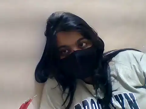 Vaani Singha online show from May 2026 02:22:01 PM