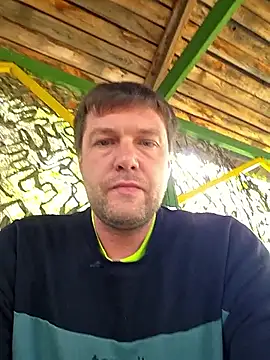 Snapshot of ZeoNVi chatting on April 2026 04:18:01 AM ZeoNVi online show from April 2026 04:18:01 AM