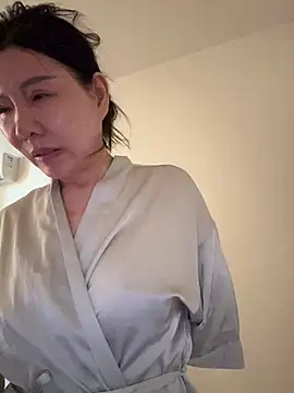 xiiuuff18 online show from July 2026 01:29:01 AM