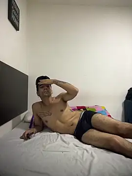 Snapshot of Deymon0777 chatting on February 2026 06:42:01 PM Deymon0777 online show from February 2026 06:42:01 PM