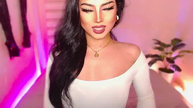 MissRumi Hunter online show from April 2026 05:54:01 PM