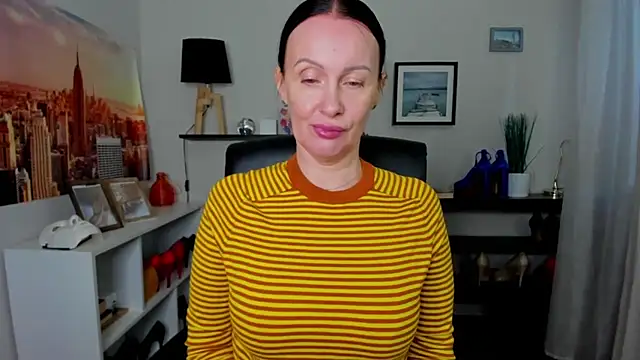 Snapshot of Velvet_Jasmine chatting on April 2026 06:30:01 AM Velvet Jasmine online show from April 2026 06:30:01 AM