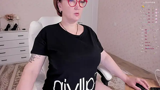 Snapshot of Sanata_James chatting on October 2025 04:34:02 AM Sanata James online show from October 2025 04:34:02 AM